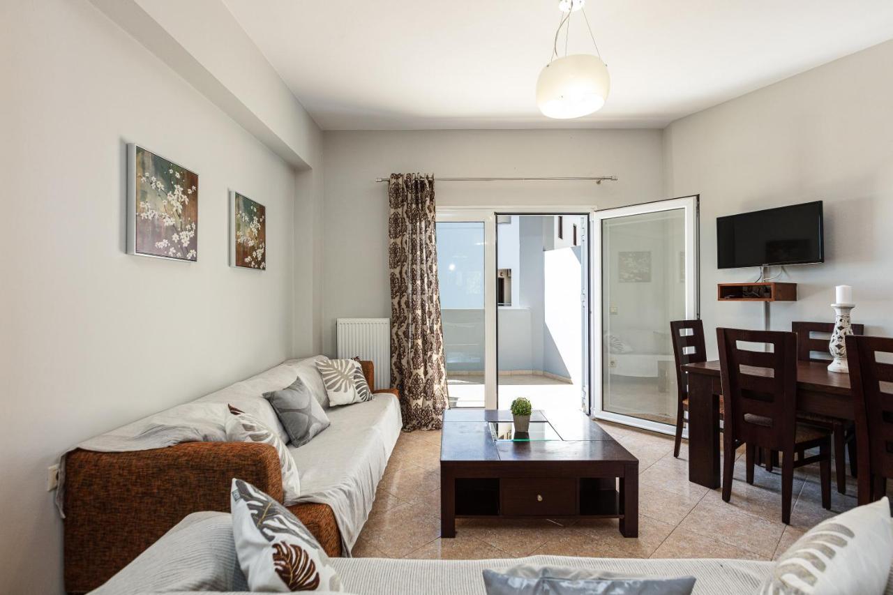 Helena'S Aparthotel , Scaleta Prínos Eksteriør billede